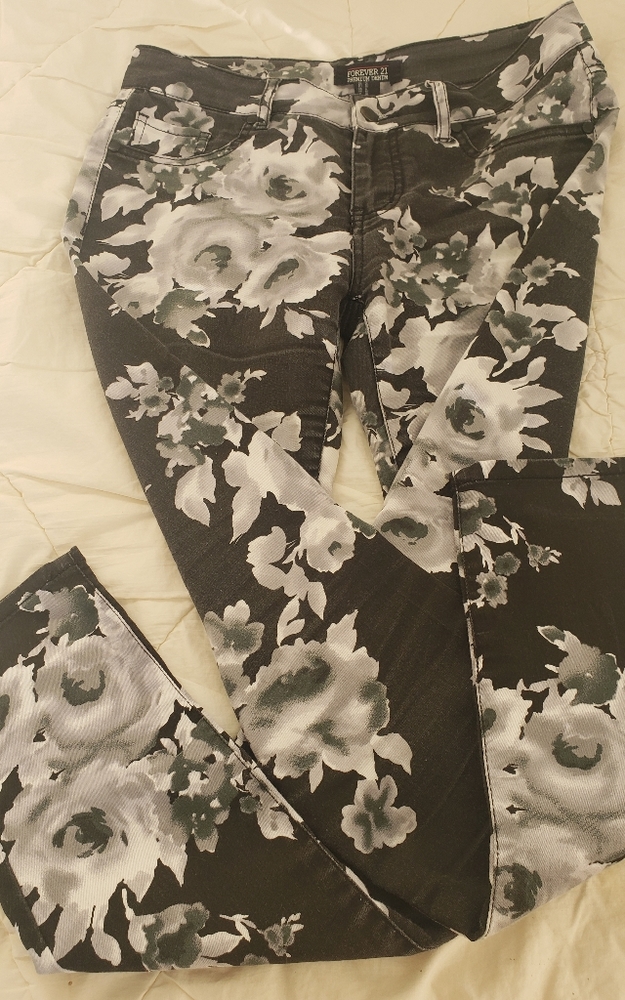 Pants - Picture 2 of 2